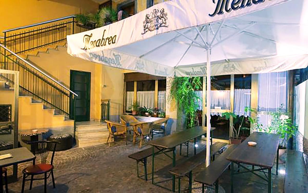 Albergo Della Posta Clusone Exterior photo